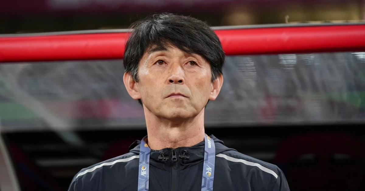 Brunette past jinsiy anal Onam dadam bilan jinsiy aloqada boladi