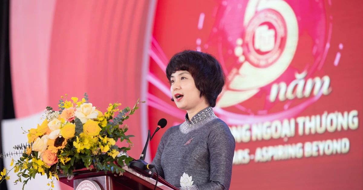 Trường Đại học Ngoại thương kỷ niệm 65 năm thành lập