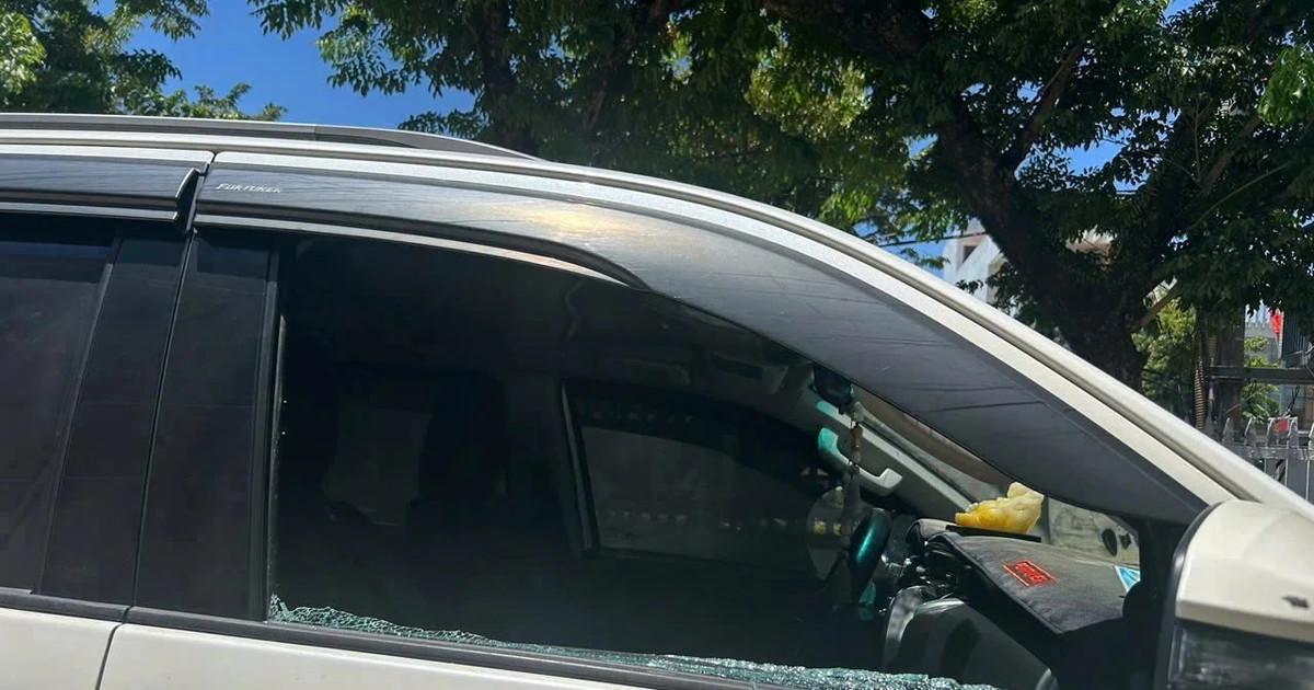 Triệu tập nhóm đối tượng mang hung khí, dùng ná cao su bắn vỡ kính ô tô, nhà dân