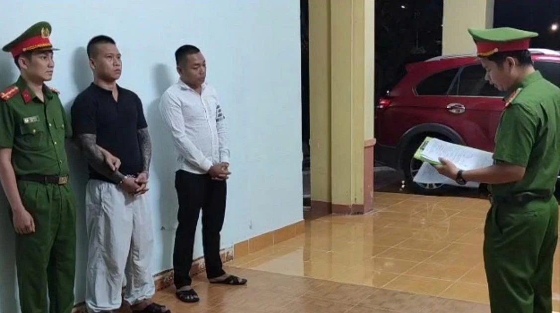 Tạm giữ hình sự đối tượng nổ súng, gây rối ở Đà Nẵng