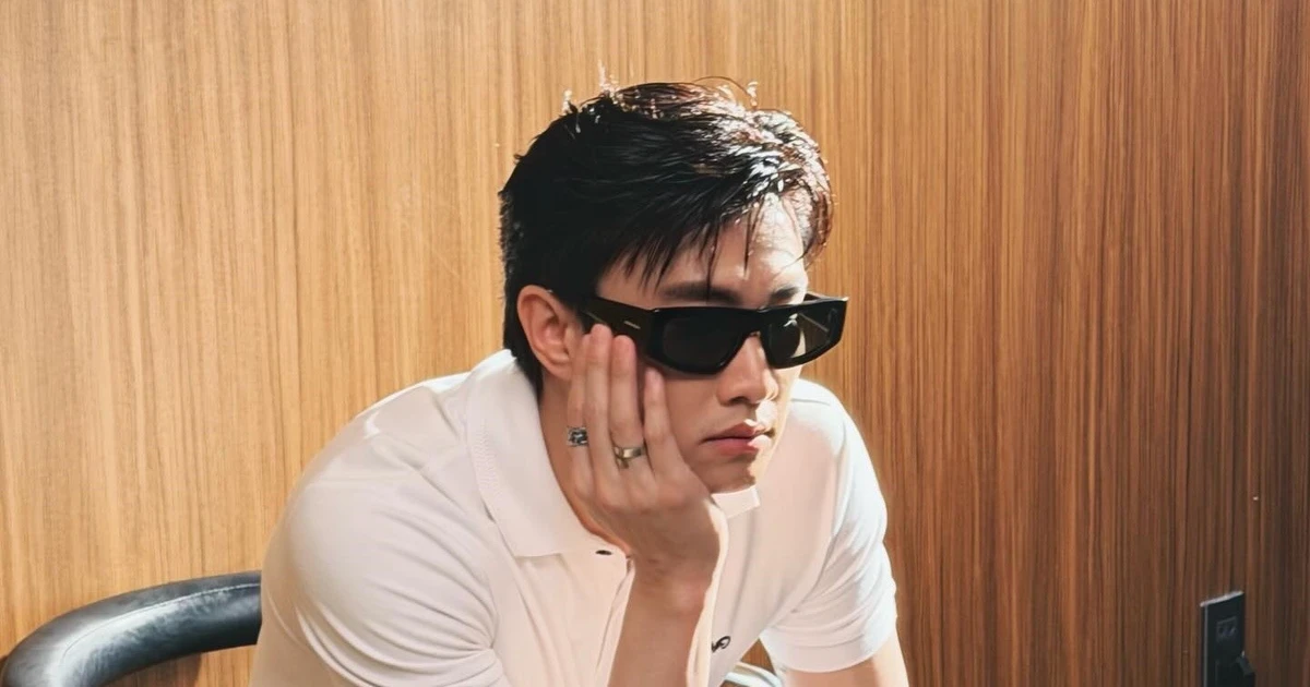 Còn ai khổ hơn Quốc Trường: Lộ mặt mụn thì bị chê, trang điểm kỹ lại bị soi