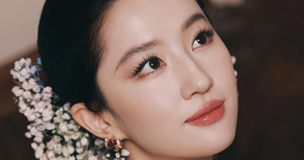 Đâu chỉ xinh đẹp, Lưu Diệc Phi còn là "cao thủ xử lý sự cố" nhanh đến khó tin