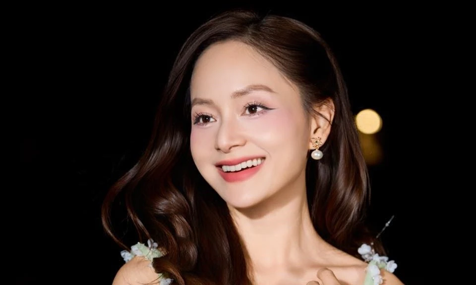 Phim vừa lên sóng, Lan Phương đã có thêm vai diễn lấn át cả nữ chính Hoàng Hà