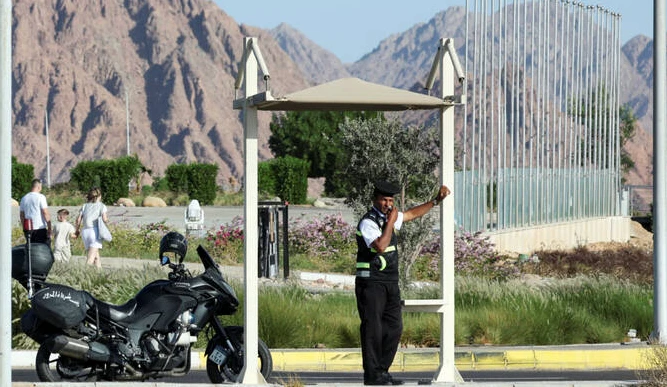 Ba nhà ngoại giao Qatar thiệt mạng vì lật xe