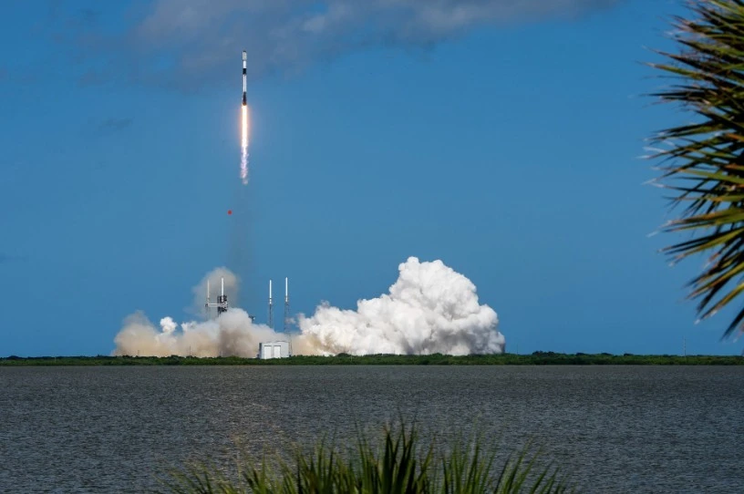 Hệ thống vệ tinh của tỷ phú Elon Musk chạm cột mốc đáng kinh ngạc