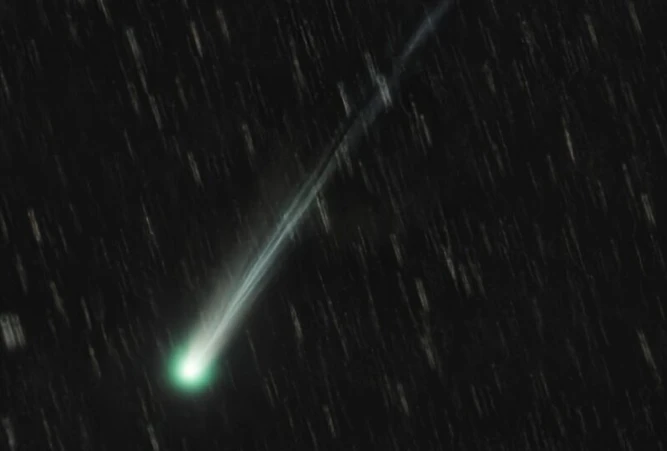 Sao chổi ‘ma mị’ đang tiến gần Trái đất