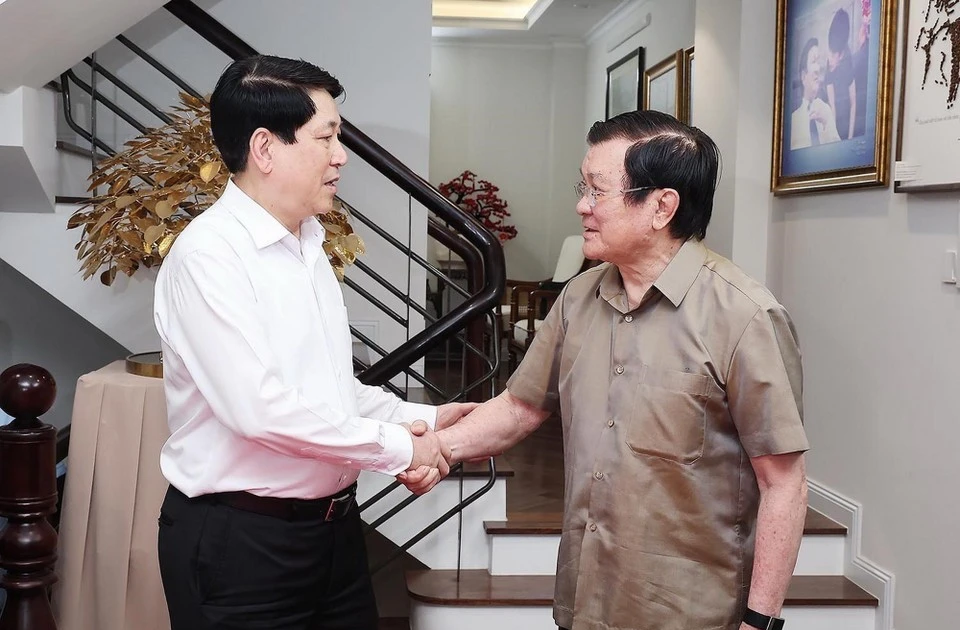 Chủ tịch nước thăm và chúc Tết các đồng chí nguyên lãnh đạo Đảng, Nhà nước