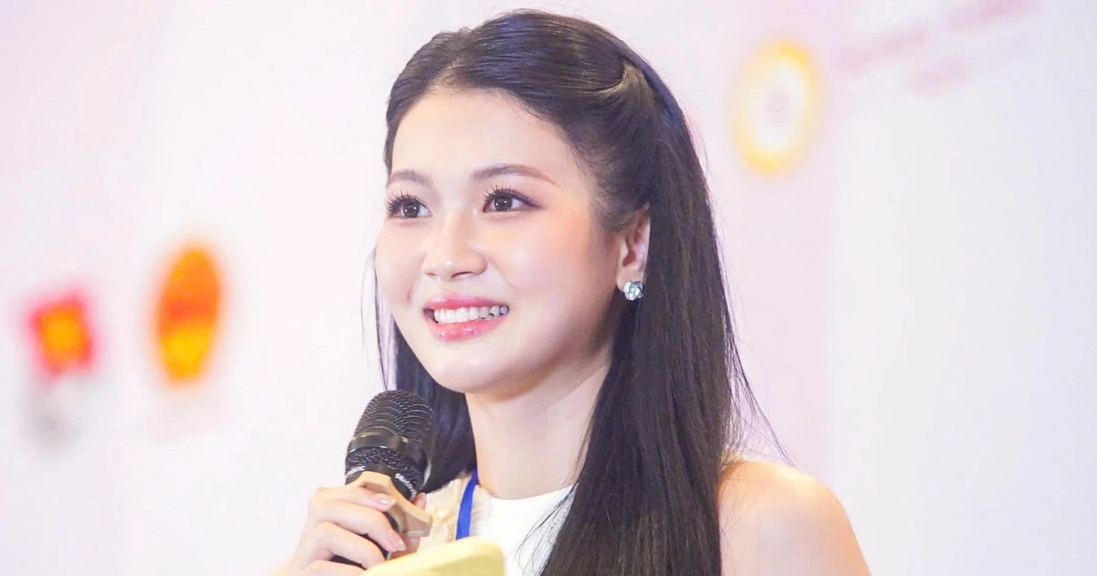Thí sinh Hoa hậu Việt Nam nhảy, uốn dẻo, trình diễn ảo thuật