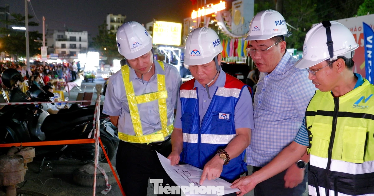 Xuyên đêm trên công trường dự án metro TPHCM hơn 55.000 tỷ đồng