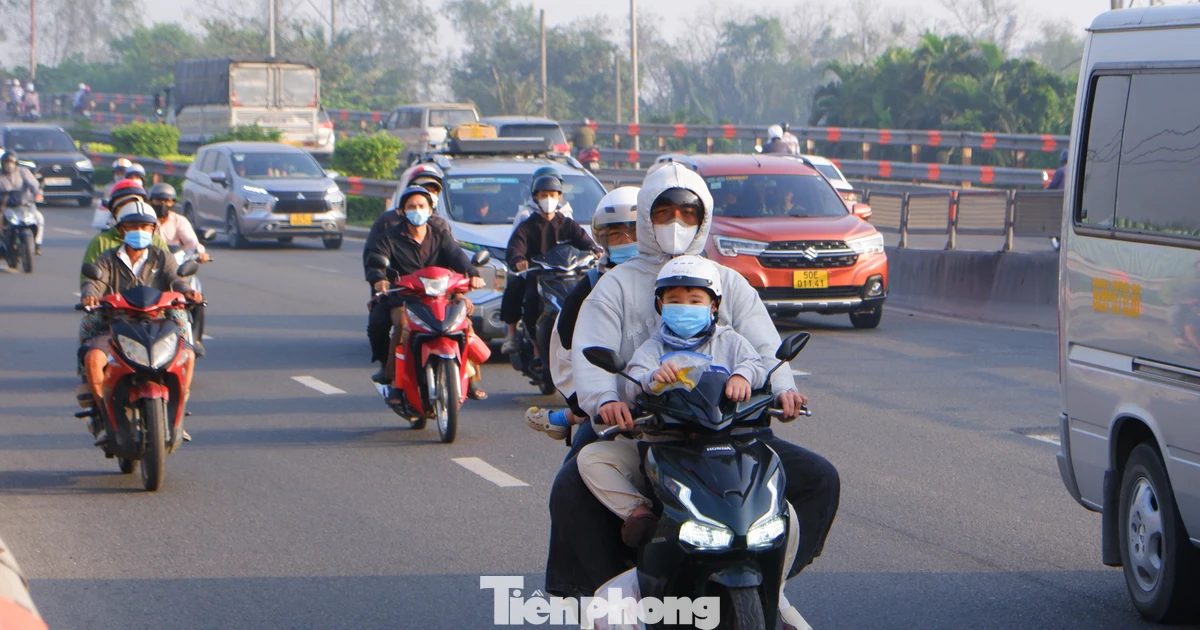 TPHCM lạnh dưới 20 độ C, kéo dài nhiều ngày