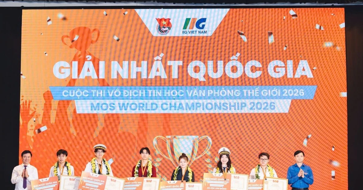 6 người Việt trẻ sắp sang Mỹ dự Chung kết Vô địch Tin học Văn phòng thế giới