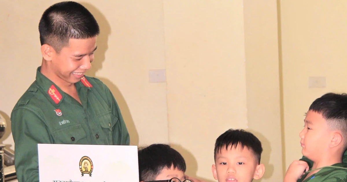 ‘Chiến sĩ nhí’ trải nghiệm đặc biệt trong môi trường đặc công tinh nhuệ