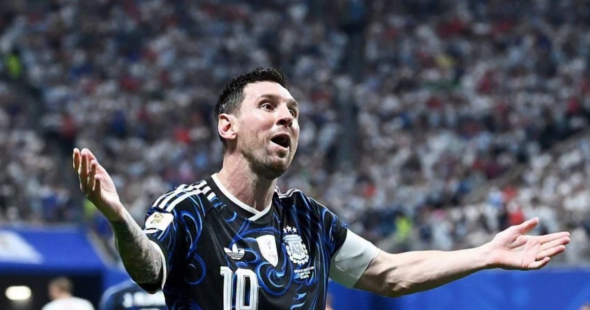 Hoãn chuyến bay chở Messi tới Mỹ đấu chung kết World Cup