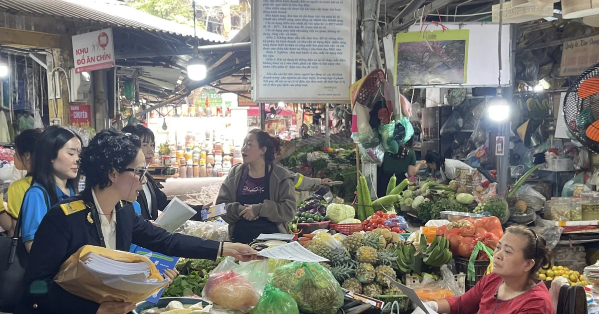 Đề xuất nâng ngưỡng miễn thuế hộ kinh doanh lên 2 tỷ đồng: Tính toán kỹ tác động