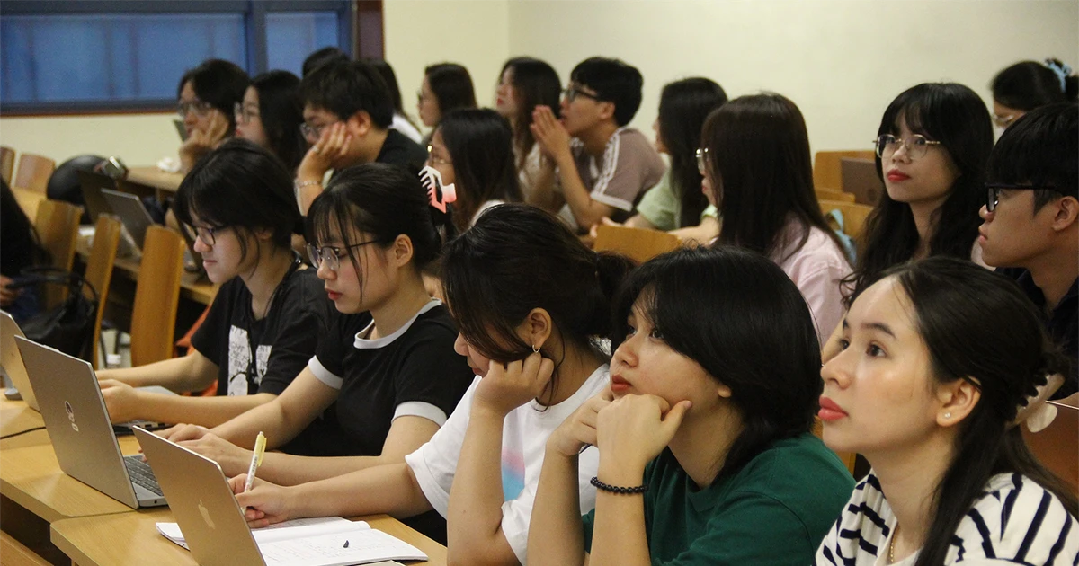 Tái cấu trúc toàn diện mạng lưới giáo dục