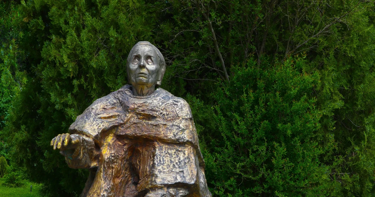 Khi lời tiên tri châm ngòi cho thuyết âm mưu