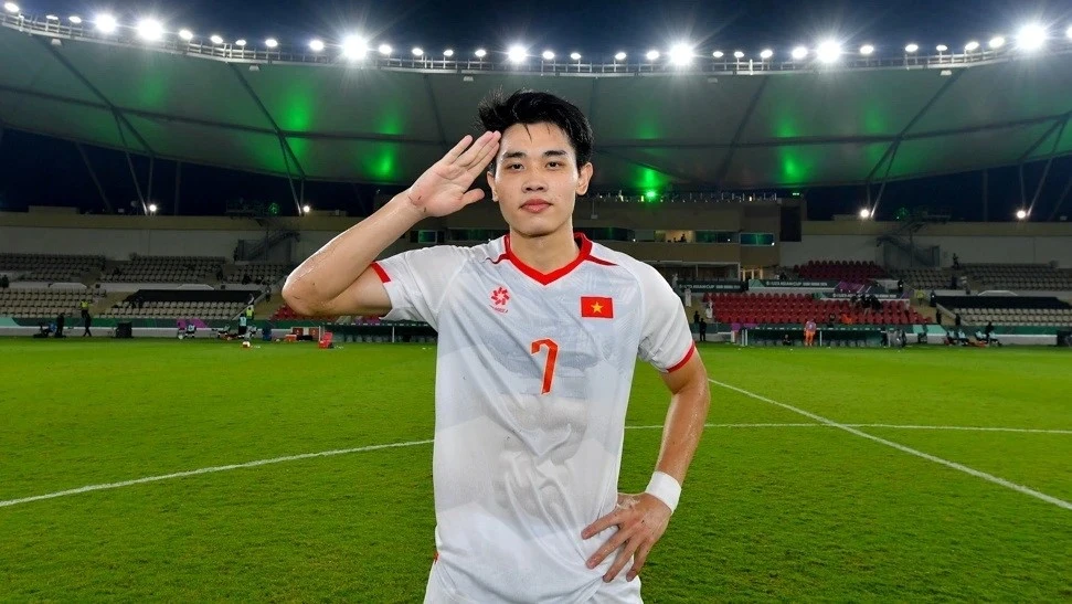 Đình Bắc vượt xa Li Hao, thắng giải ‘Cầu thủ ấn tượng nhất U23 châu Á 2026’