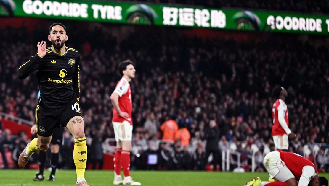 HLV Arsenal nói gì sau trận thua ngược đầy bất ngờ trước MU?