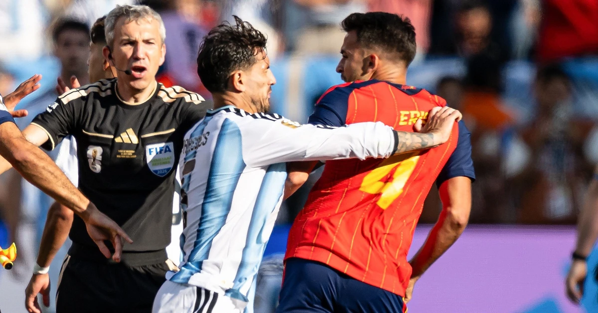 FIFA mở cuộc điều tra liên quan đến Liên đoàn bóng đá và đội tuyển Argentina