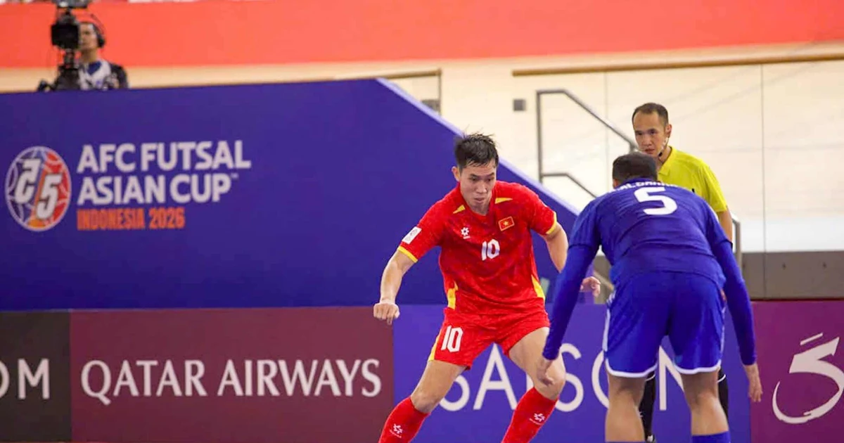 HLV Diego Giustozzi nói gì sau trận ngược dòng trước Kuwait của đội tuyển futsal Việt Nam?