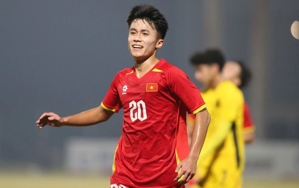 Trực tiếp U17 Việt Nam vs U17 UAE (00h00 ngày 14/5): Chờ cột mốc lịch sử