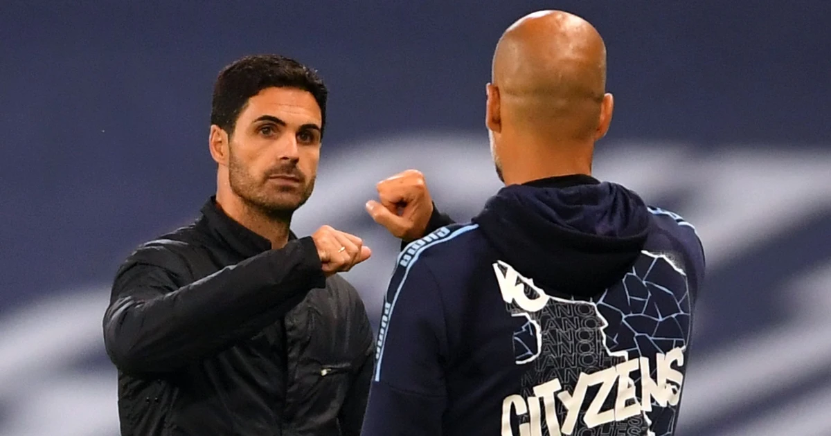 Pep Guardiola chúc mừng Arsenal sau khi chính thức thất bại ở cuộc đua vô địch