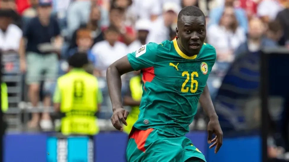 Phẫn nộ với ban huấn luyện sau trận thua Bỉ, tuyển thủ Senegal tuyên bố rời đội tuyển