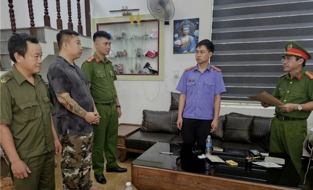 Nhóm đối tượng thu lợi hơn 10 tỷ đồng từ hoạt động tín dụng đen