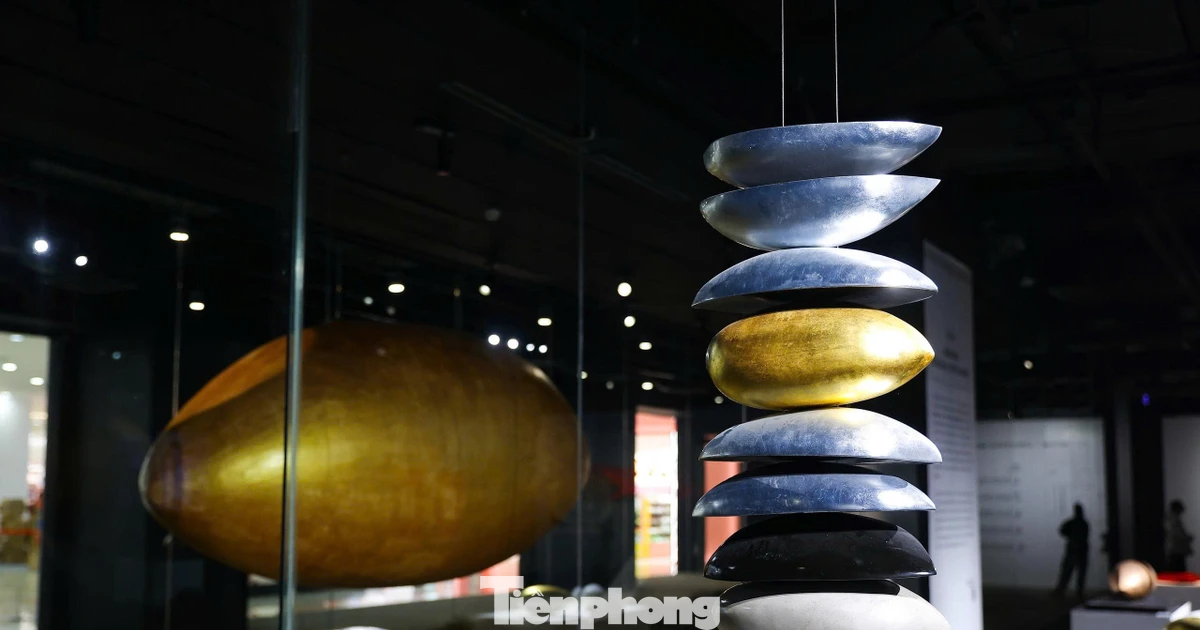 Chất liệu cũ trở thành tác phẩm nghệ thuật độc đáo tại Hà Nội