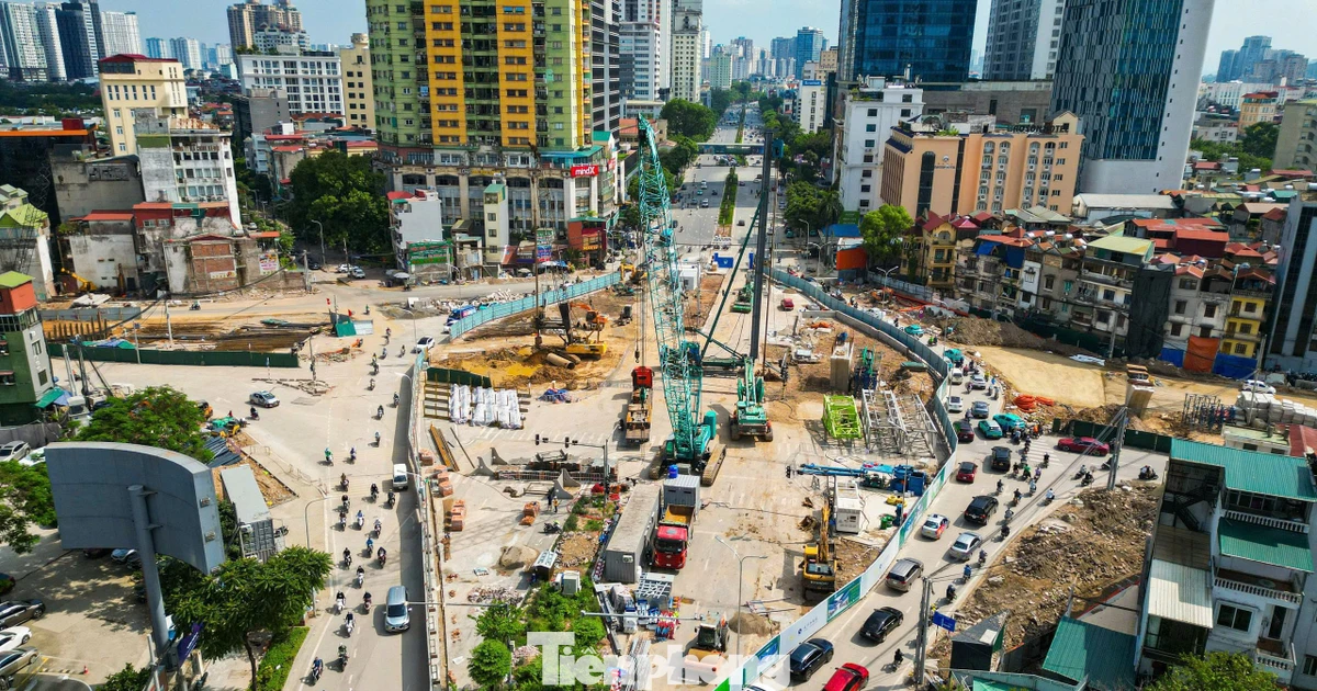 Đại công trường giao thoa metro số 5 và Vành đai 1 giữa trung tâm Hà Nội