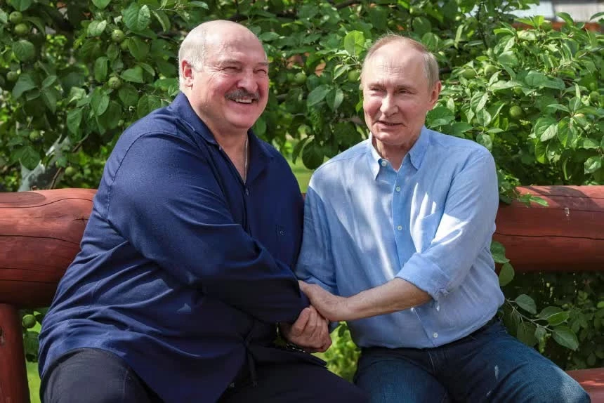 Căng thẳng với Ukraine gia tăng, Tổng thống Nga gặp Tổng thống Belarus
