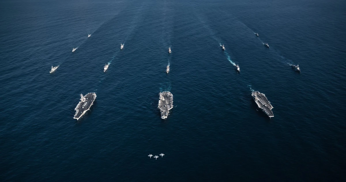 Mỹ bắt đầu phong toả vùng biển Iran: Điểm danh 15 tàu chiến đang dàn thế trận khắp Trung Đông