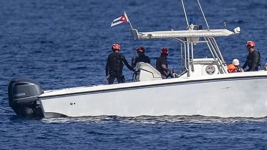 Lực lượng tuần tra bờ biển Cuba đụng độ với tàu cao tốc Mỹ