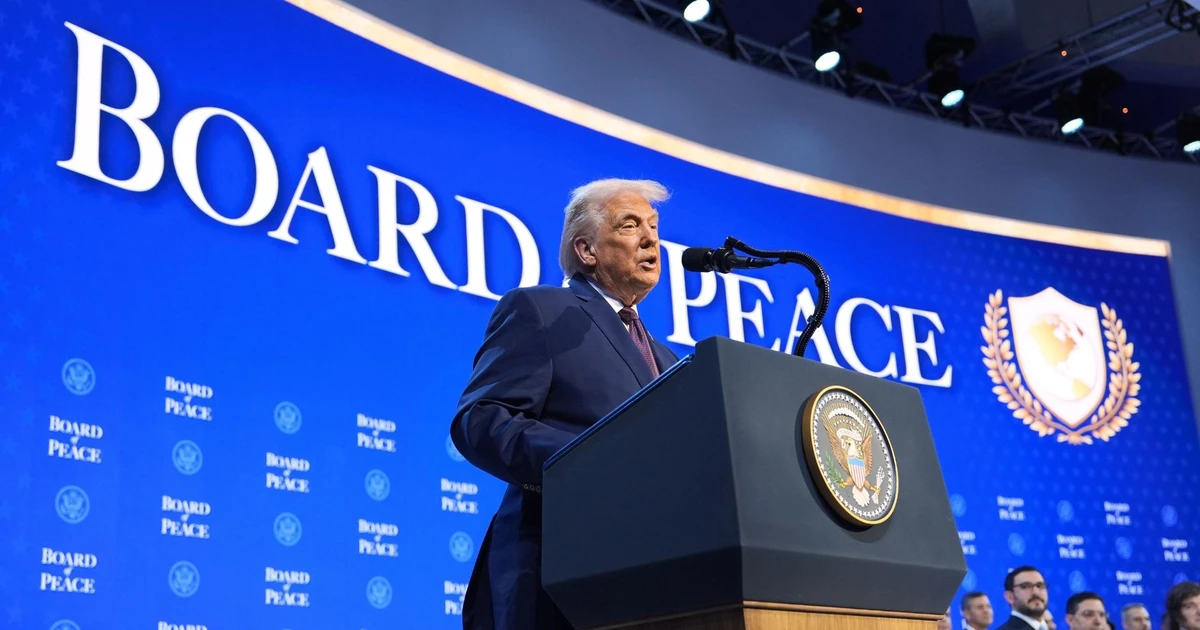 Có gì trong cuộc họp đầu tiên của Hội đồng Hòa bình?