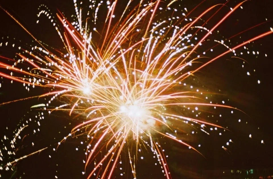 Trung Quốc: Nổ lớn do bắn pháo, 10 người thương vong