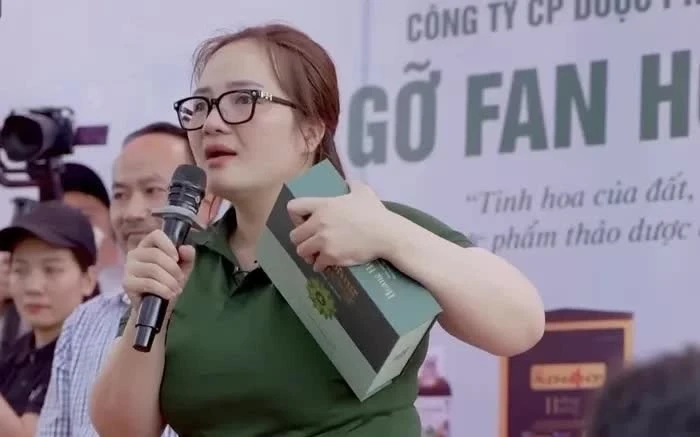 Chiêu trò Hoàng Hường và sự sập bẫy của người trung niên, cao tuổi