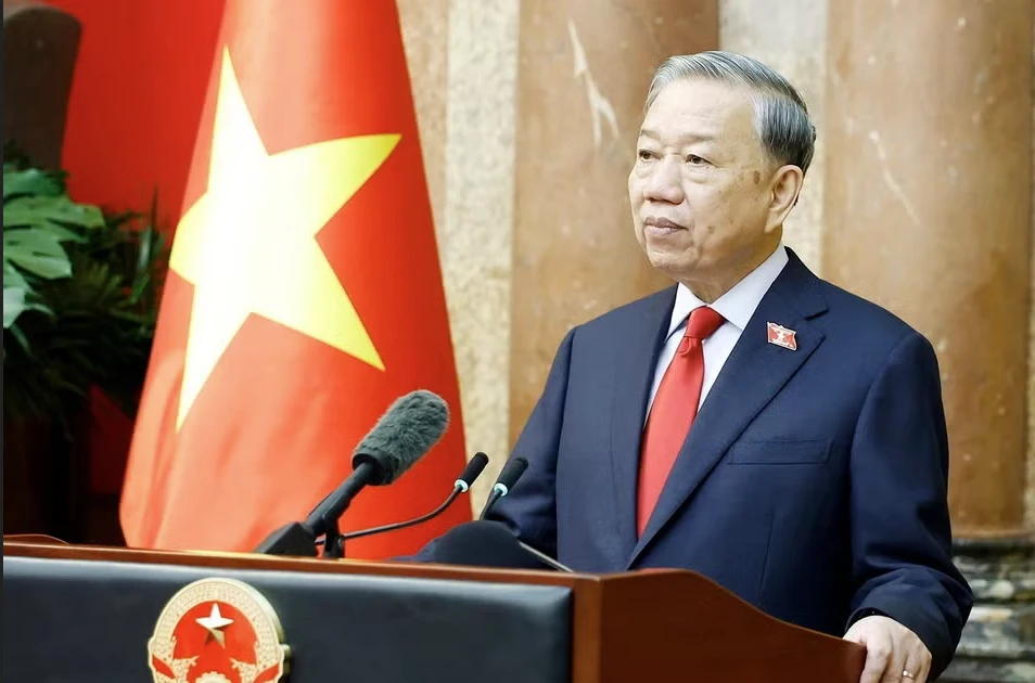 Tổng Bí thư, Chủ tịch nước chủ trì hội nghị công bố các quyết định đối với Chính phủ