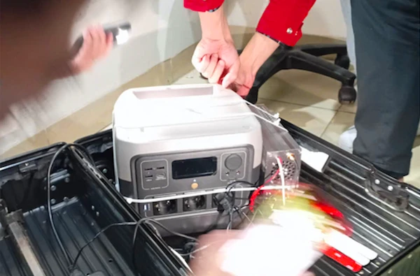 Giấu thiết bị BTS giả trong vali để phát tán tin nhắn rác, lừa đảo tại ...