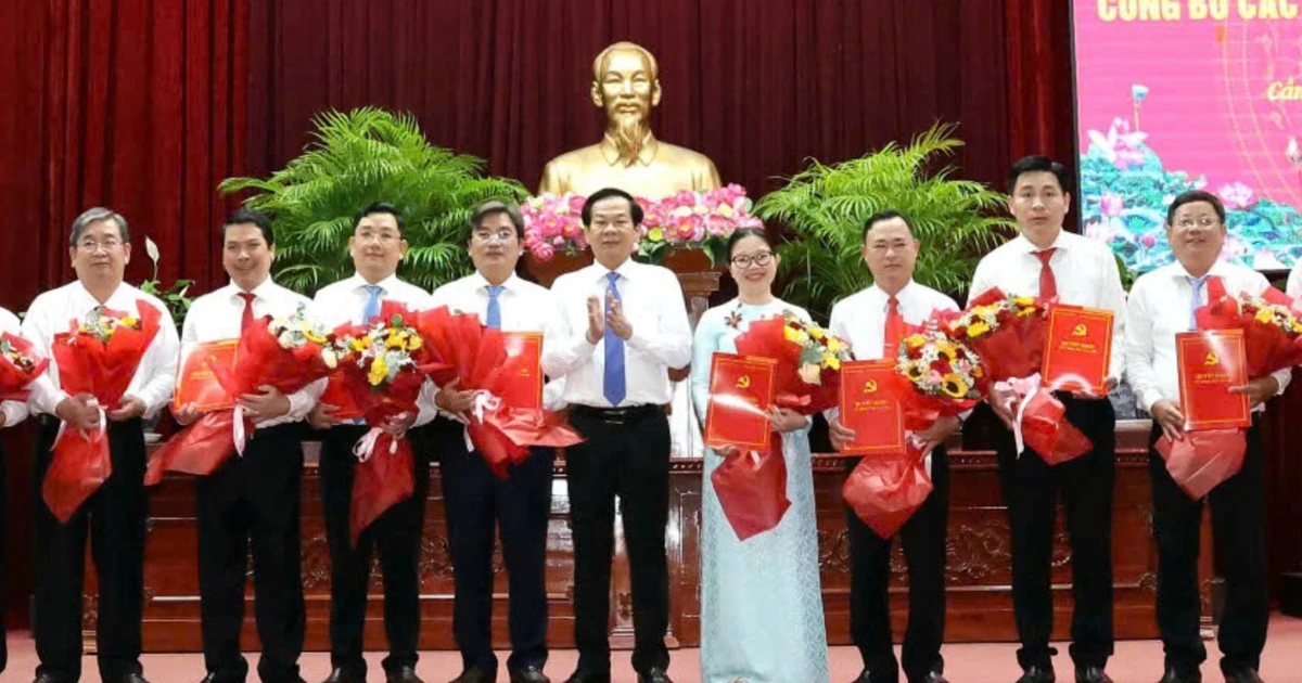 Cần Thơ điều động, bổ nhiệm 60 cán bộ