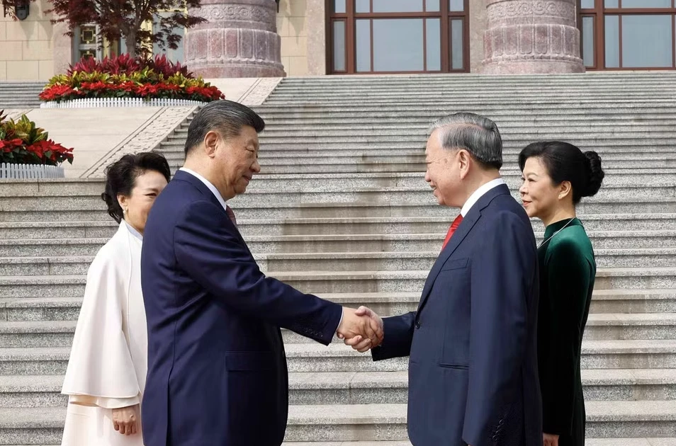 Lễ đón trọng thể Tổng Bí thư, Chủ tịch nước Tô Lâm thăm cấp Nhà nước đến Trung Quốc