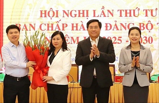 Phú Thọ có nữ Chủ nhiệm Ủy ban Kiểm tra Tỉnh ủy