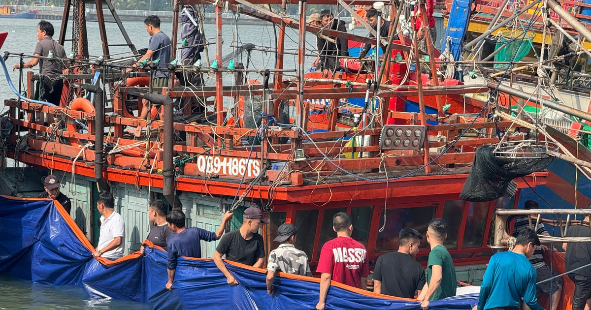 Liên tiếp 2 tàu cá ở Quảng Trị bị chìm trước giờ xuất bến, thiệt hại hàng trăm triệu đồng