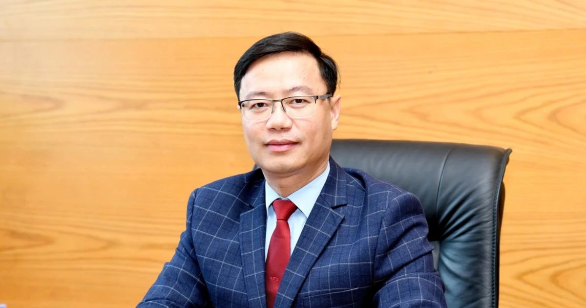 Bản lĩnh Người thuyền trưởng của Đại học kinh tế số 1 Việt Nam