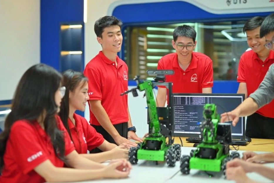 Một học viện chi lương tối thiếu 1 tỷ để hút nhân tài khoa học