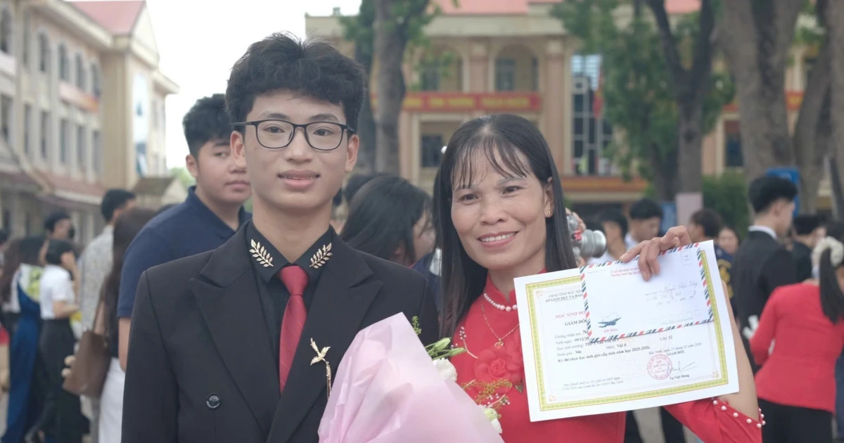 Thủ khoa tuyệt đối khối A00 người Bắc Ninh tiết lộ bí quyết học tập