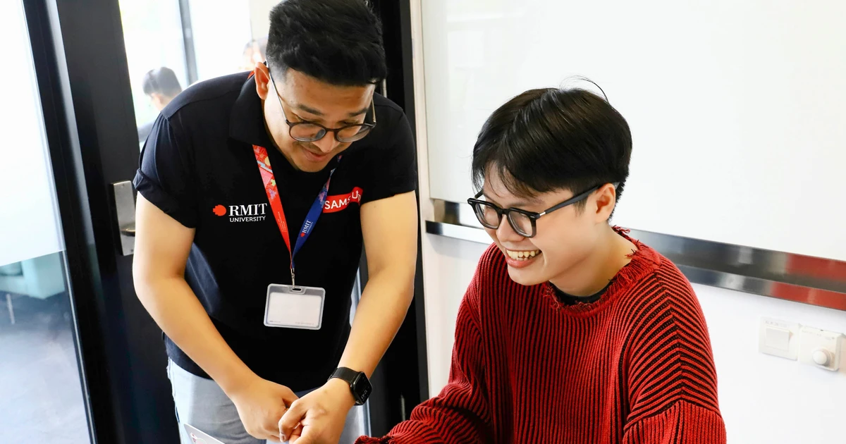 Sinh viên RMIT được trao học bổng Voices of the Future Fellow đầu tiên