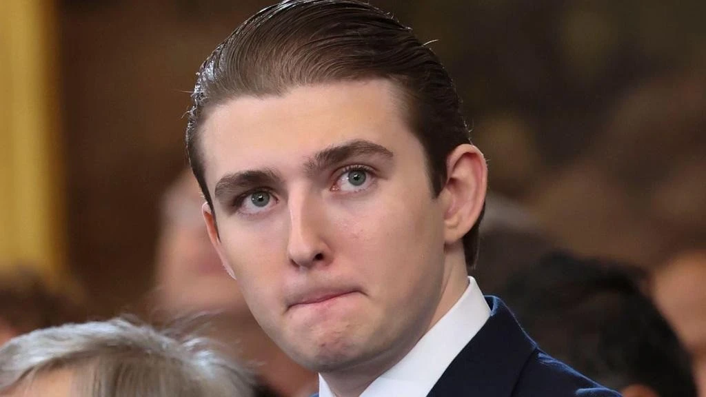 Lý do Barron Trump bị mắng thô lỗ