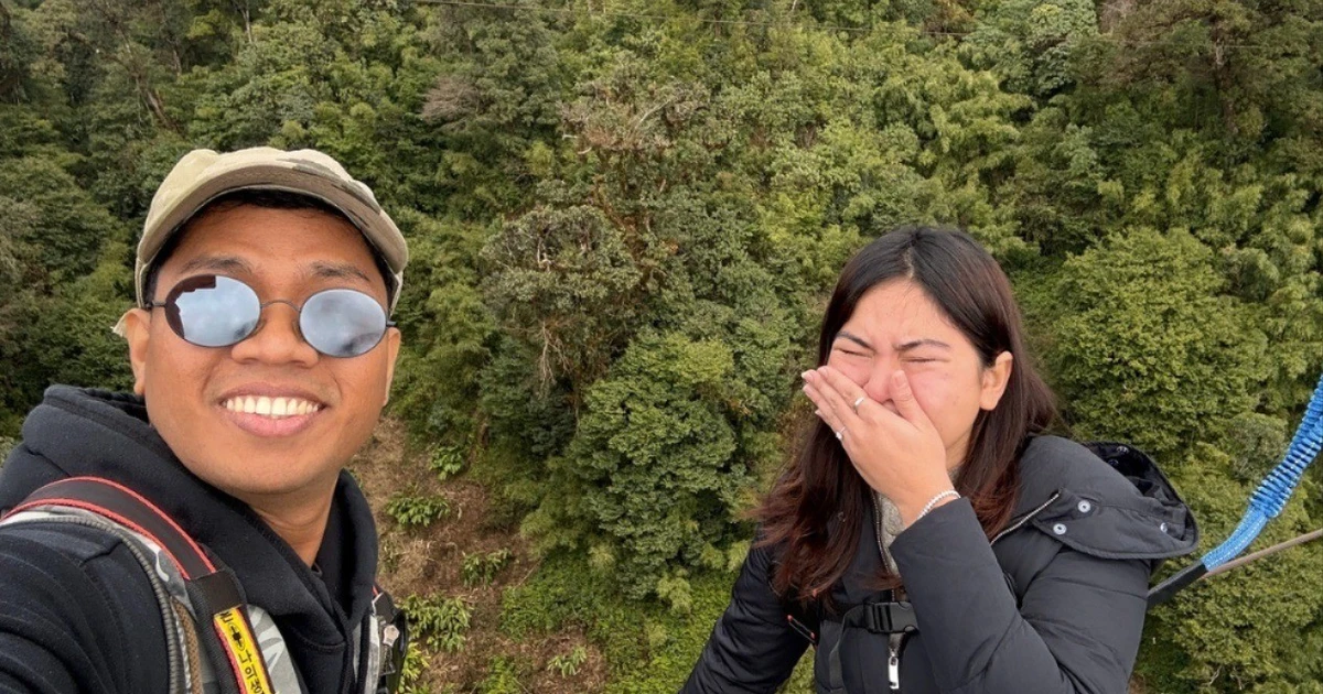 Chàng trai Philippines cầu hôn bạn gái trên cầu treo xuyên mây ở Việt Nam