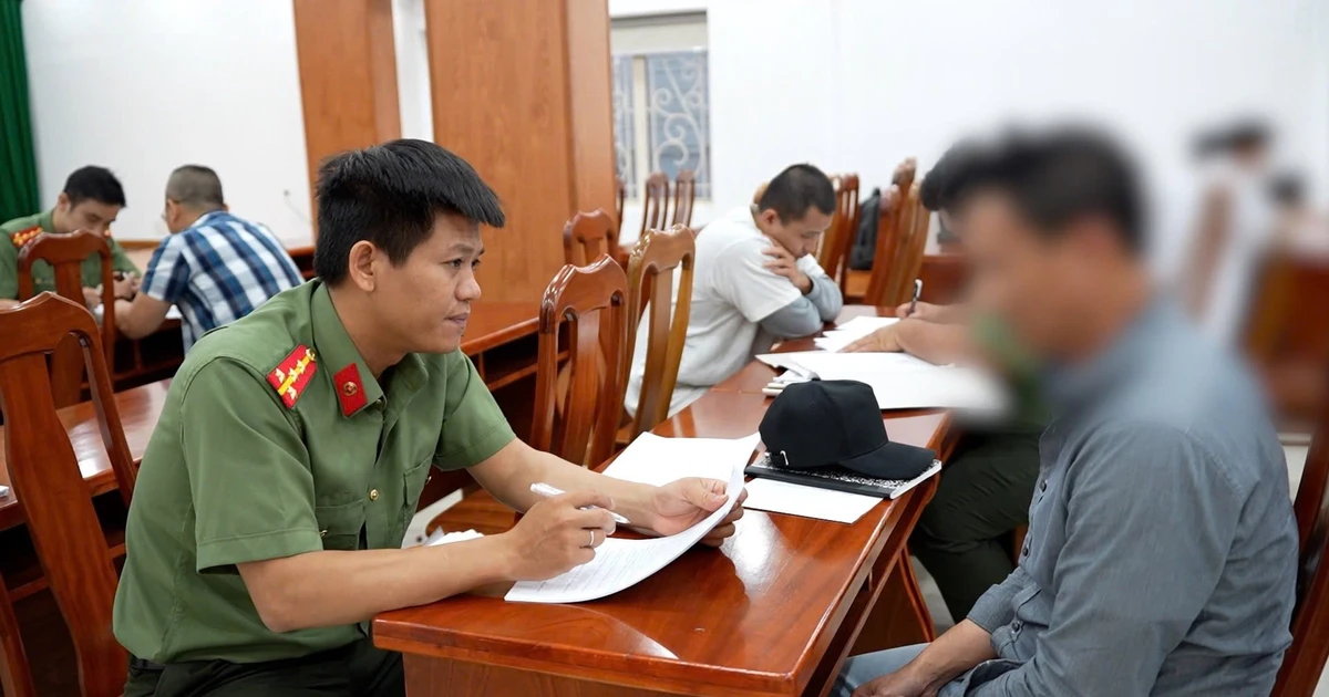 Gần 80 người bị Mỹ trục xuất, bàn giao về TPHCM