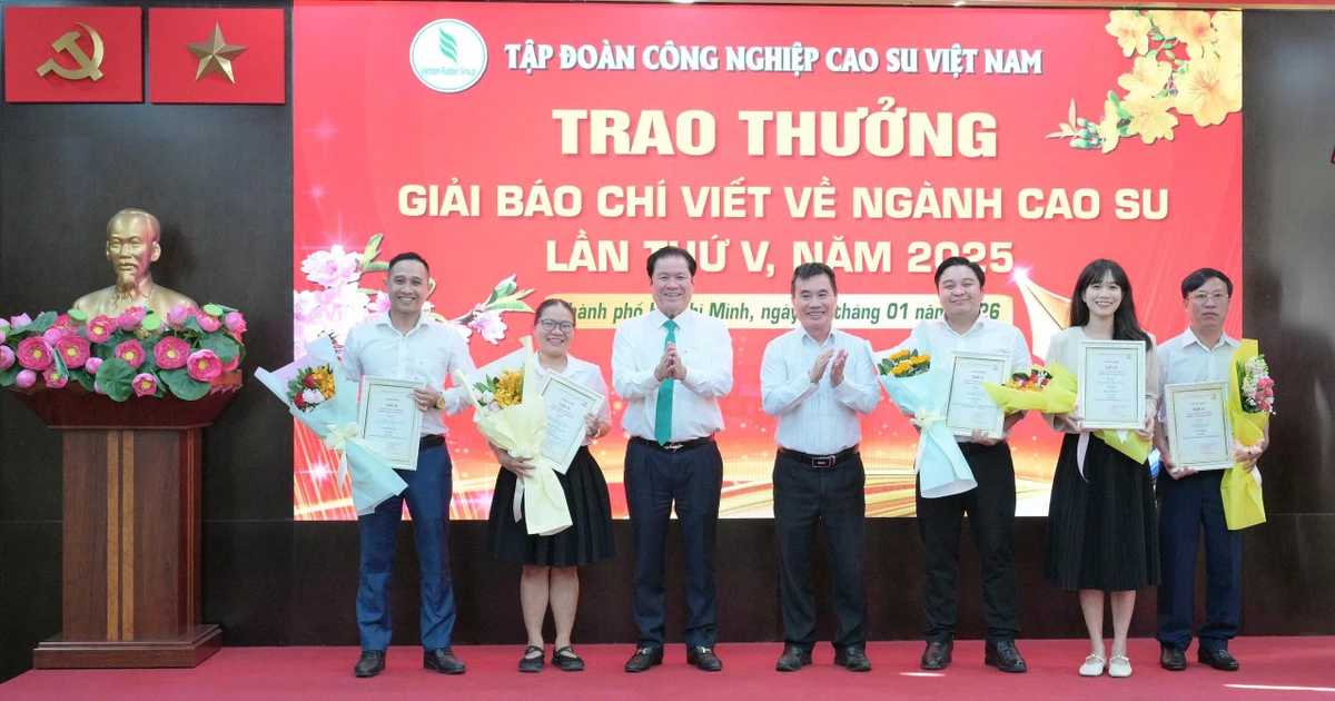 Báo chí – cầu nối đưa ngành cao su vững bước vào giai đoạn mới